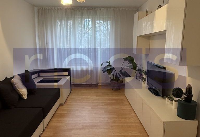 VÂNZARE 3 CAMERE | ZONA TITAN | BLOC IZOLAT TERMIC - Poză 1