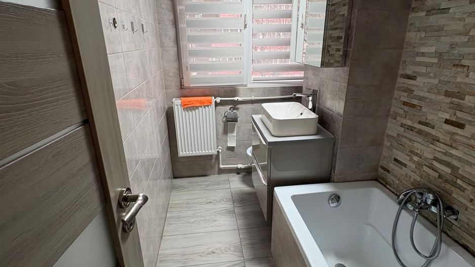 AP. 2 CAMERE PIATA SUDULUI, MODERN, BUCATARIE INCHISA, METROU 6 MINUTE - Poză 6