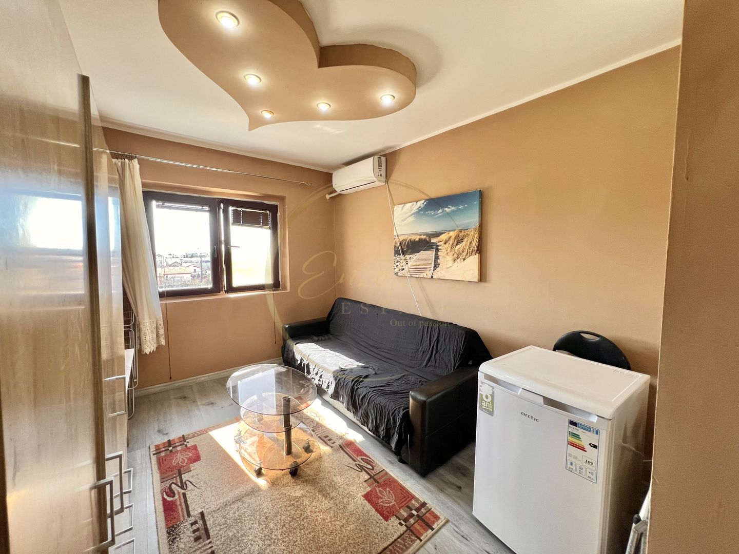 SUPER PRET | Garsoniera luminoasa | Soarelui , Timisoara - Poză 1