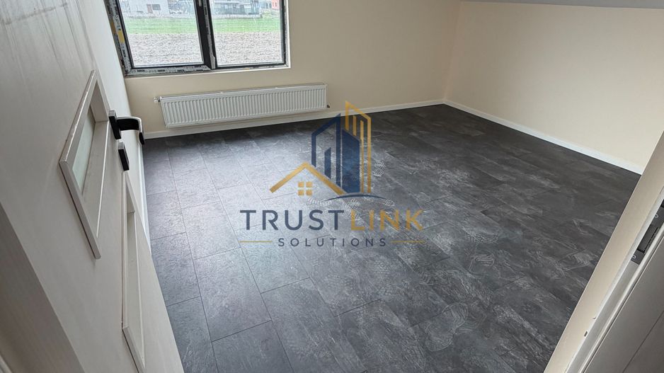 Casa de vanzare 4 camere Finalizata 380mp curte comuna Berceni - Poză 17