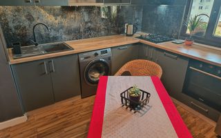 Apartament 2 camere decomandat/1982/Aparatorii Patriei Sector 4 - Poză 4
