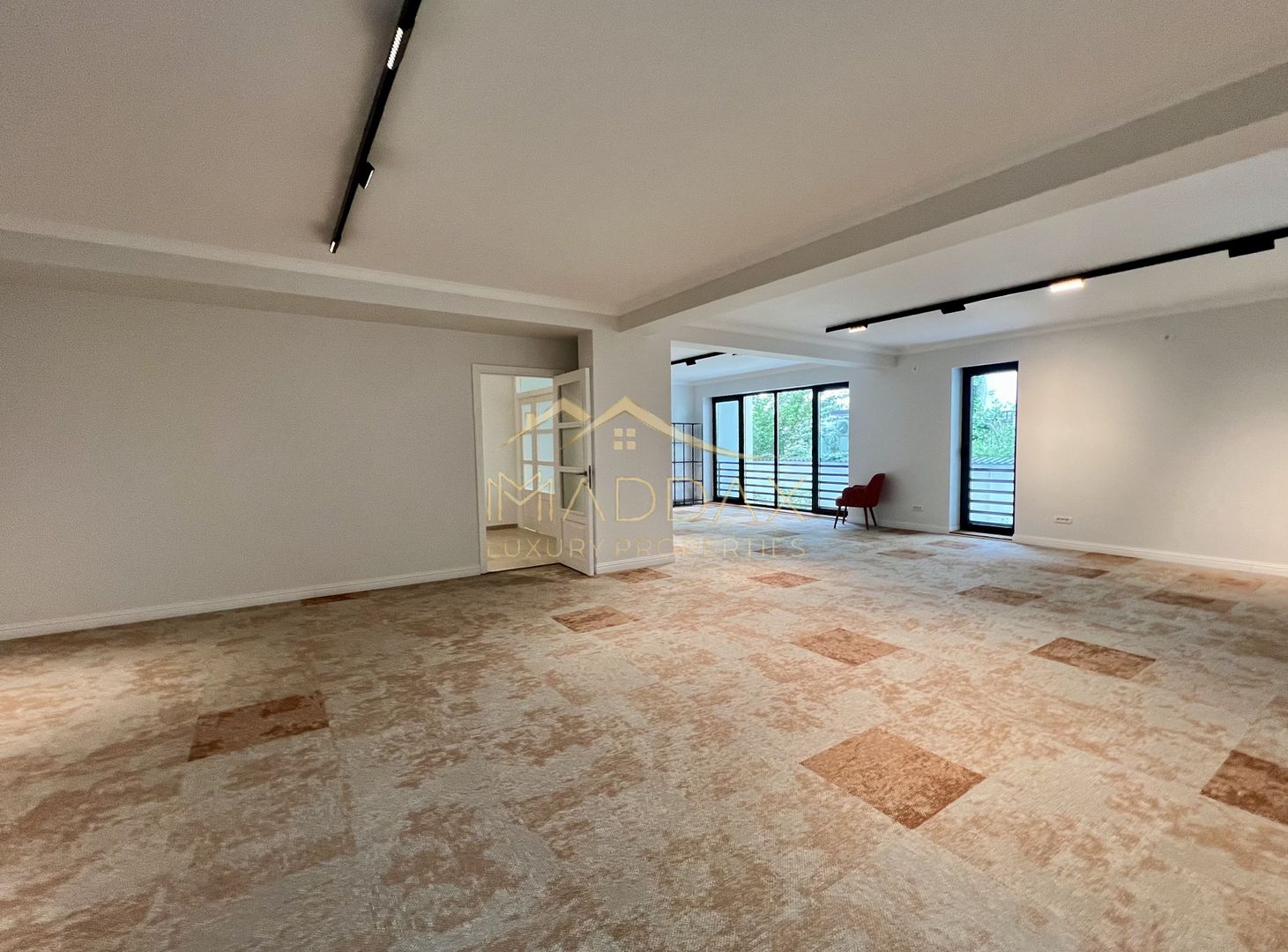 Spatiu de birouri PREMIUM ***183mp*** // Curte // Parcare // Zona Floreasca - Poză 2