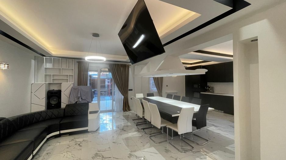 Duplex deosebit de inchiriat 110mp 700€ - Poză 2