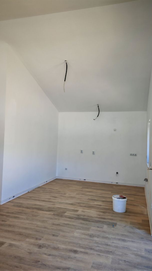 Casa individuala constructie NOUA Codlea,PARTER ,3 camere,curte 400 mp - Poză 9