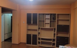 Apartament de inchiriat cu  o cameră etaj 1 pe strada munteniei - Poză 2