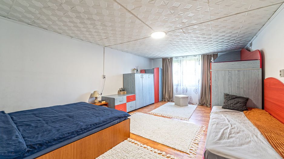 Casă într-o zonă liniștită, pe Insula Mureș - Poză 5