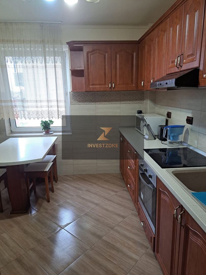 Apartament cu 4 camere de inchiriat in Cantemir - Poză 1
