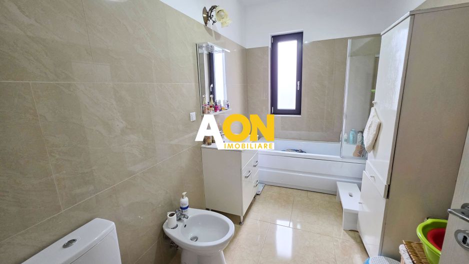 Apartament 3 camere, 2 balcoane, etaj 1, parcare, bloc nou, Micesti - Poză 7