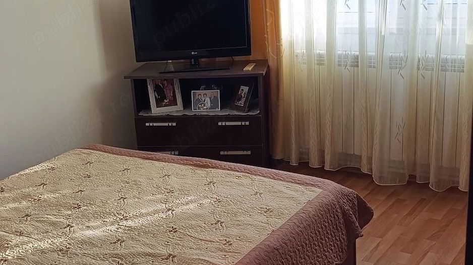 Apartament 3 camere, etaj 1, - Poză 4
