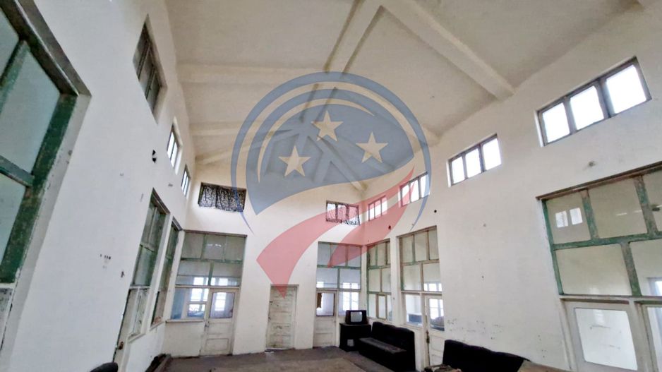 SPATIU  COMERCIAL   PIATA FILIASI  354 mp - parter+etaj - Poză 4