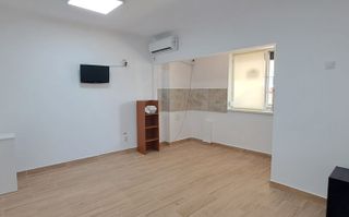 Chiajna - Str. Ilie Petre, garsoniera de inchiriat, langa Chiajna Mall - Poză 1