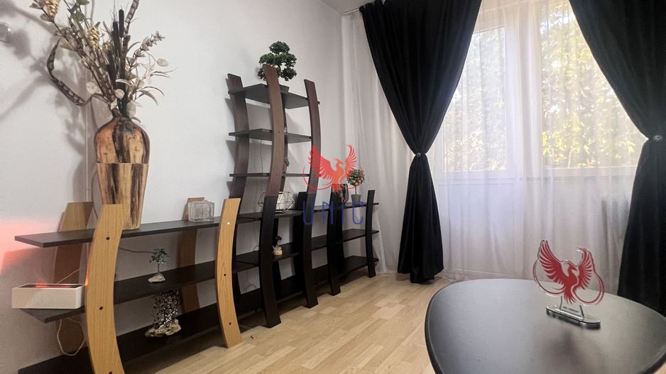 Decomandat, stradal, Calea Bucuresti etaj 1 - Poză 29