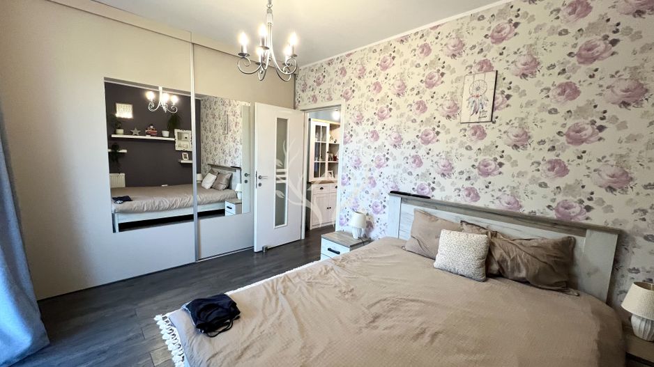 Apartament cu 3 camere, 21 mp balcoane, parcare subterana in zona Vivo - Poză 4