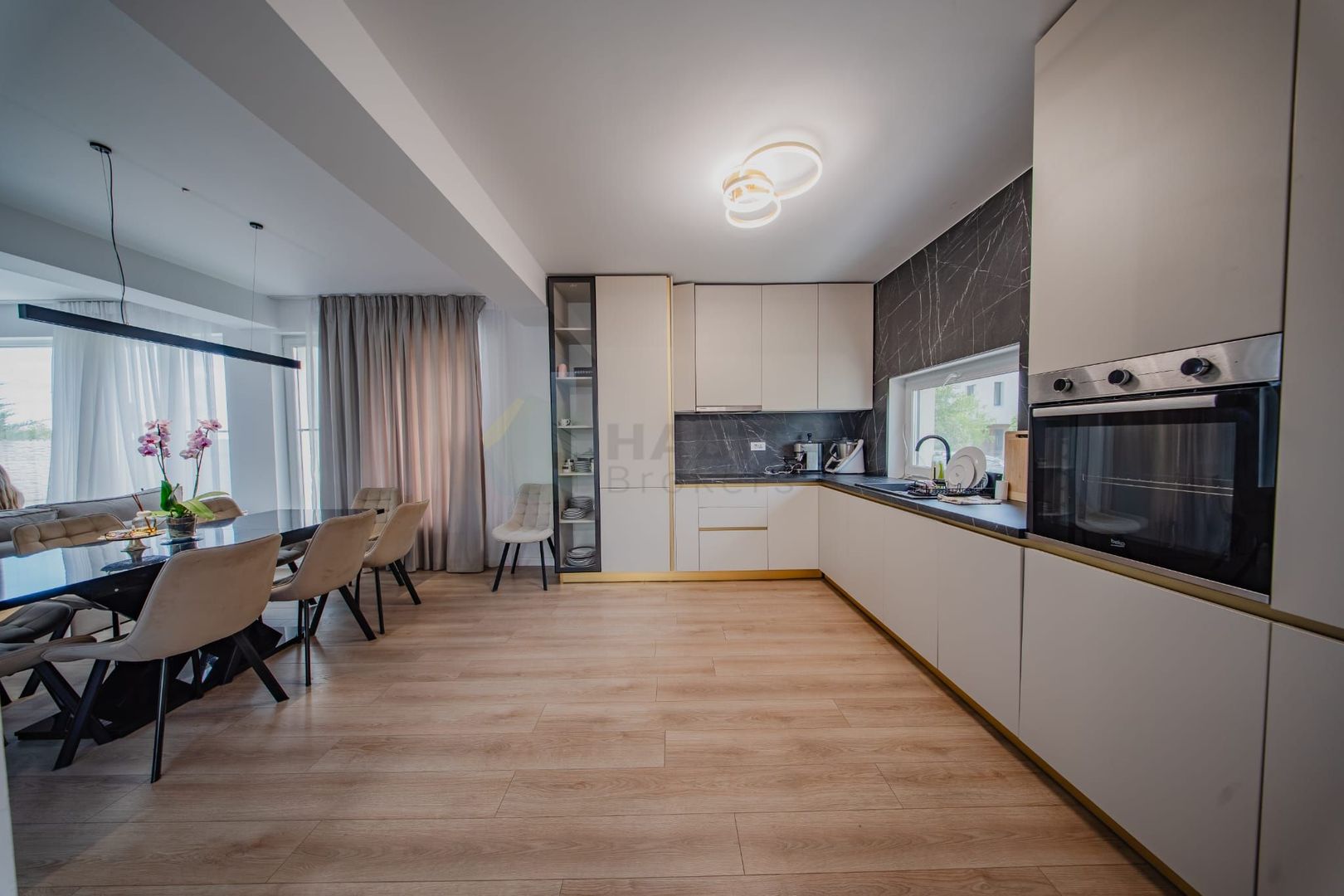 Casă individuală modernă | 4 camere | 120 mp utili | Teren 300 mp | - Poză 6