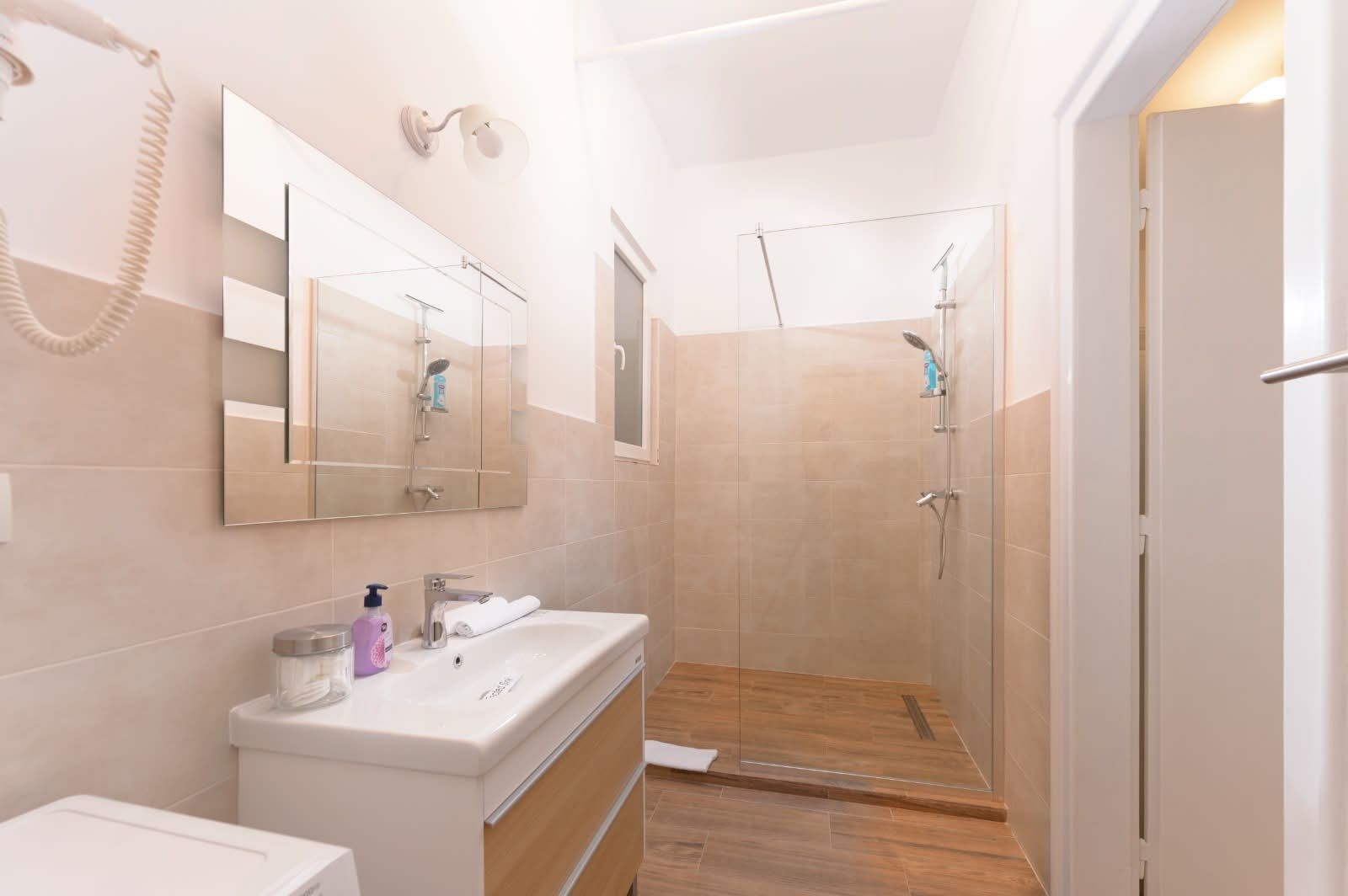 APARTAMENT CENTRAL - Poză 13