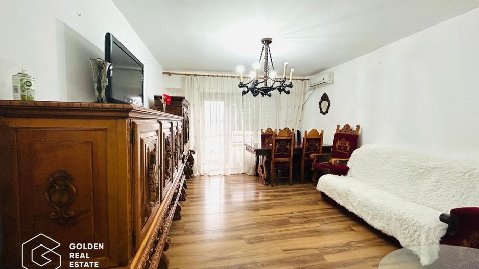 Apartament 3 camere tip Samanta, decomandat, zona Polivalenta - Poză 2