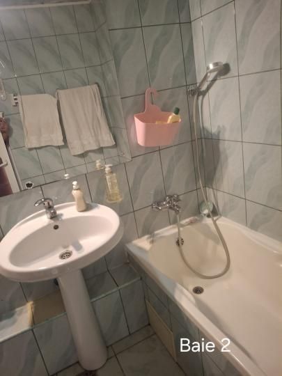 APARTAMENT SPATIOS LOC PARCARE ZONA BERCENI - Poză 6