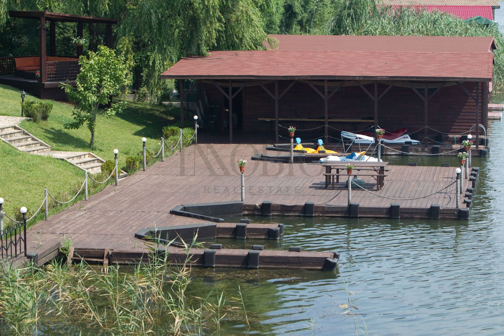 Vilă pe malul Lacului Snagov | 3.000 mp teren | 90 m deschidere lac - Poză 10