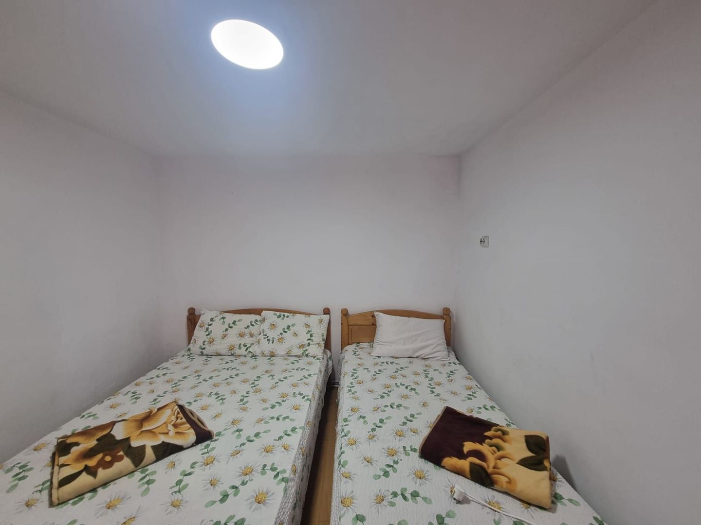 Pensiune aproape de plaja cu potential ridicat -Eforie nord - Poză 9