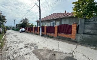 Casă  + teren 10 ari Ghidighici, str. Ștefan cel Mare și Sfânt – Ultracentral - Poză 8