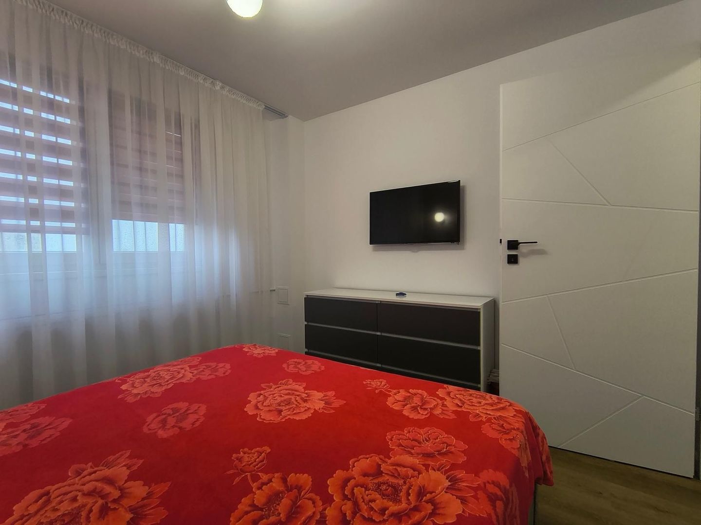 Comision o Apartament 3 cam Ultramodern BL. Timisoara 85 - Poză 8