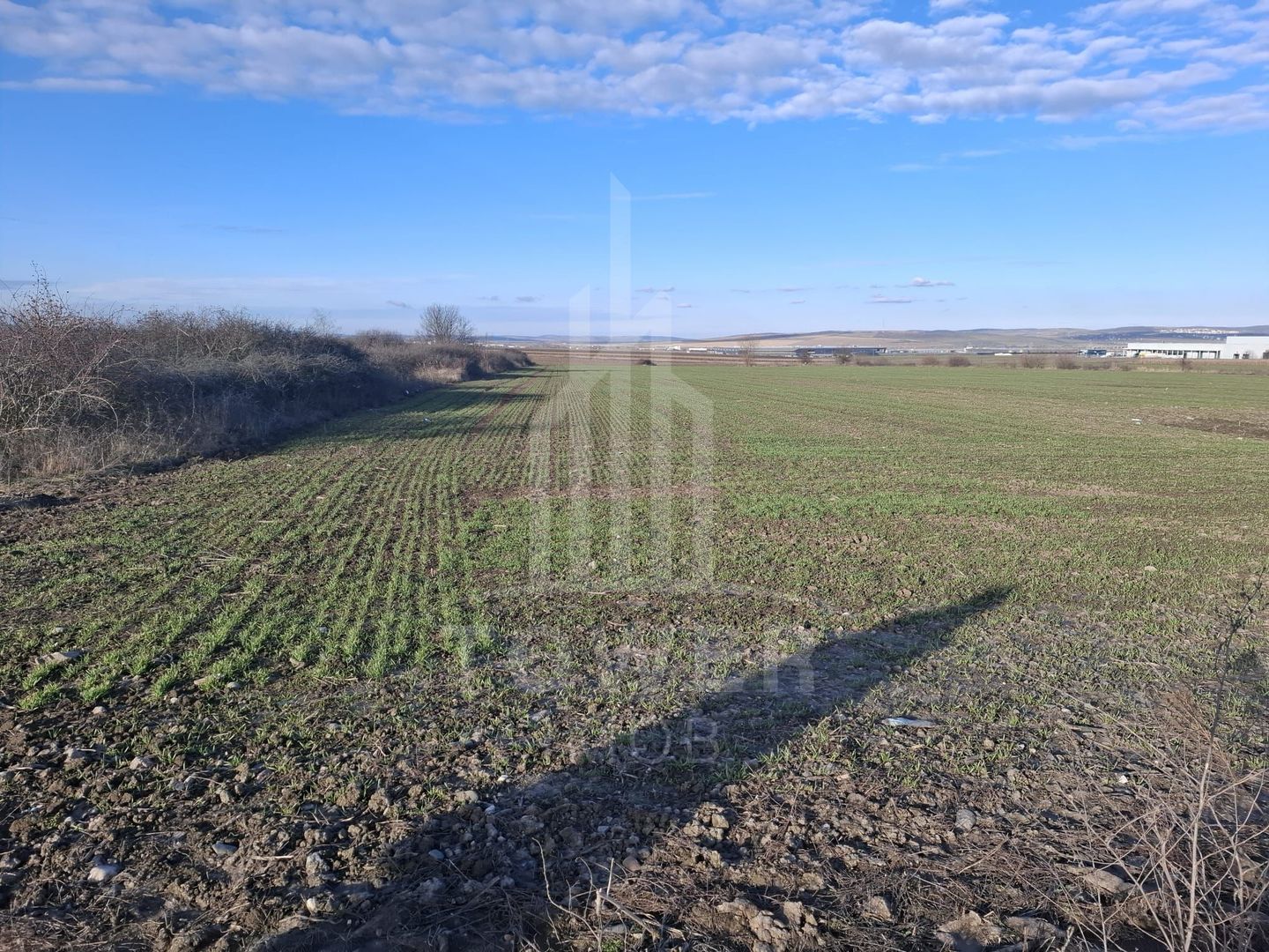 Teren Intravilan de Vânzare – 4300 mp – Cristian, zona Aeroport - Poză 3