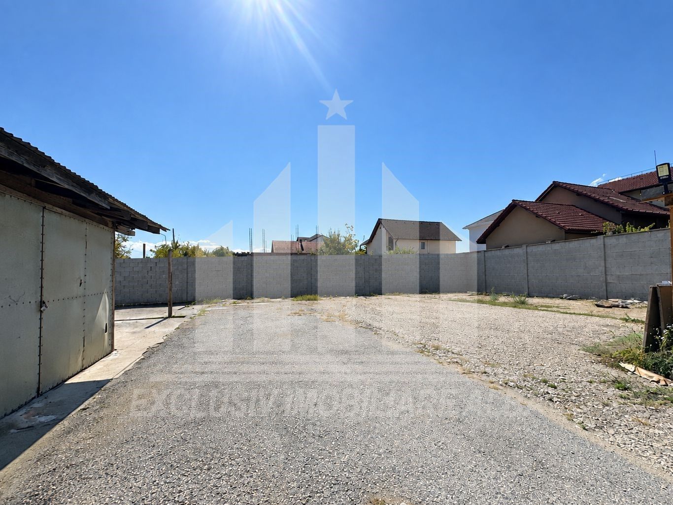 Teren intravilan | 898 mp | 28 ml deschidere | Asfalt | Cetate - Poză 1