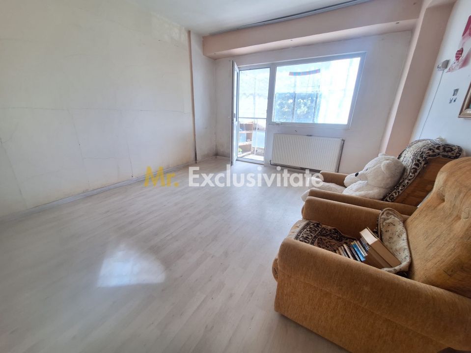 Apartament 3 camere, etaj 1, Costesti, Arges. 0% Comision - Poză 1