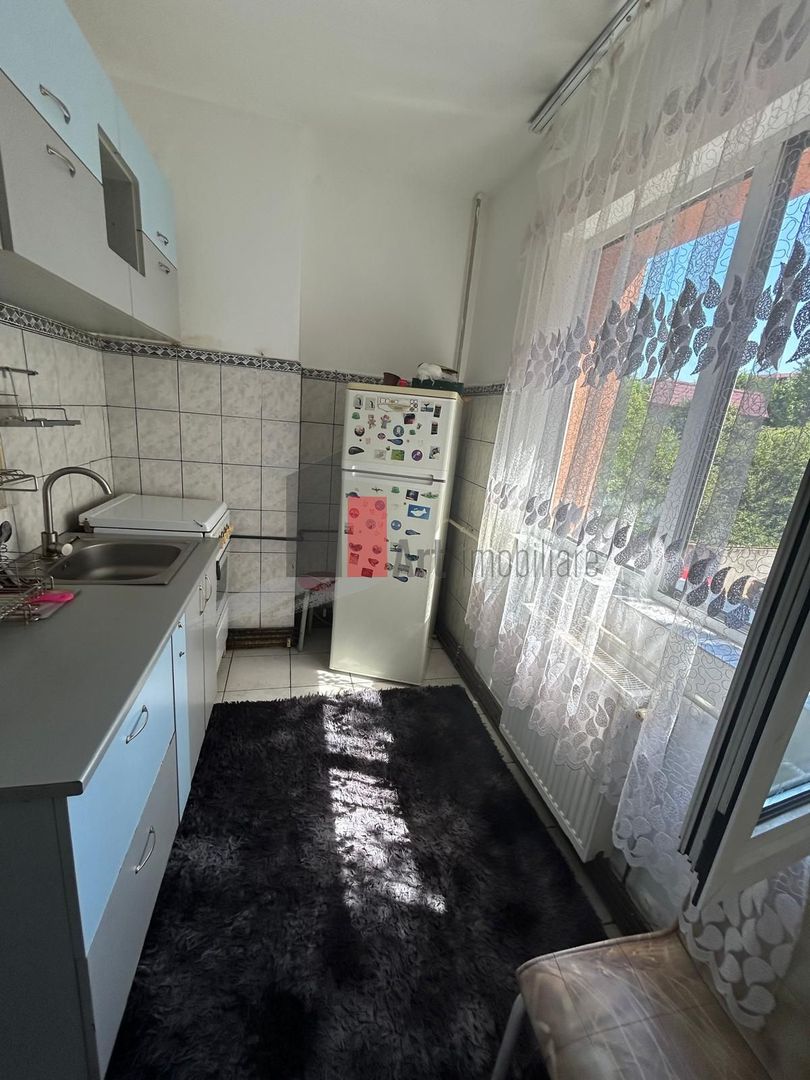 Vânzare apartament 3 camere Șos. Giurgiului - Poză 9