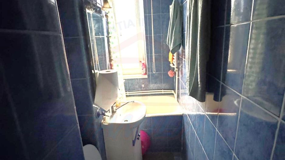 52.5oo euro, NEGOCIABIL, 3 camere, etaj 3 Micro19 - Poză 8