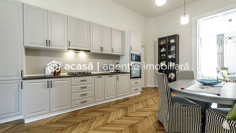 REZERVAT Apartament premium cu 3 camere Ultracentral Comision 0 - Poză 1