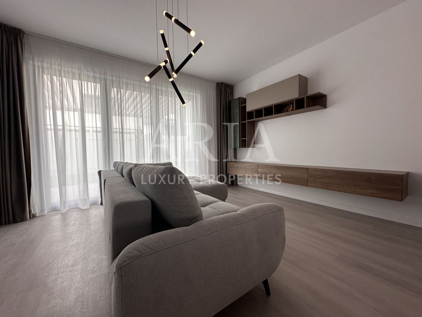 MOBEXPERT HOMES GATED COMMUNITY PIPERA FIRST RENT - Poză 16