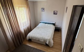 vand apartament in zona Dacia, strada Dropiei - Poză 1