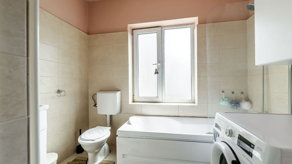 REZERVAT! Apartament 3 camere - Central - mobilat&utilat - COMISION 0 - Poză 6