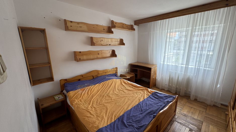 APARTAMENT CAMPULUNG 4 CAMERE, ETAJ 2, GRUI - Poză 7