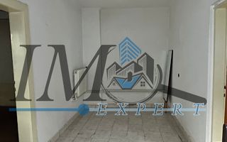 Casa ultracentrală de vânzare in Sebeș - Poză 4