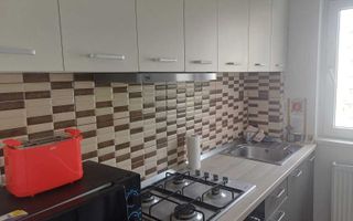 Apartament renovat 2 camere SD 40 mp Mircea Cel Batran 400 euro - Poză 6