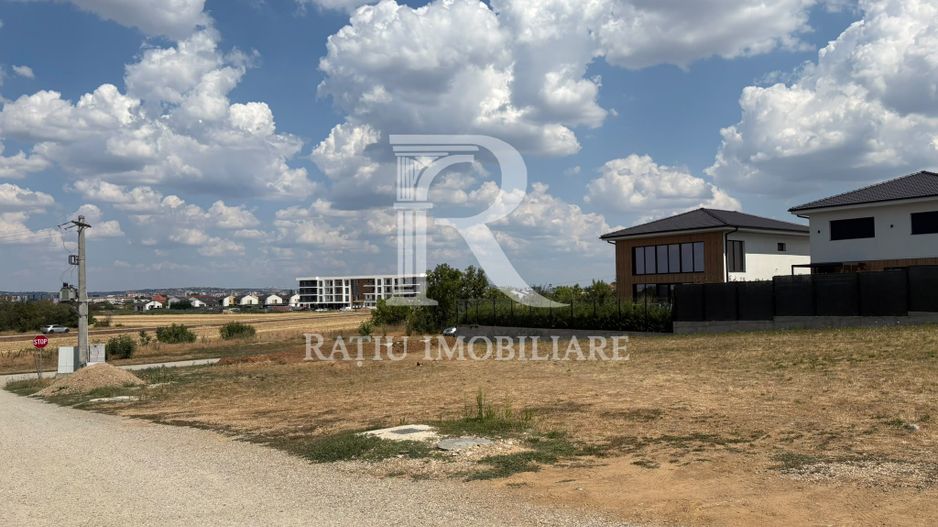 Teren intravilan 490 MP | Oradea | Calea Santandrei - Poză 1