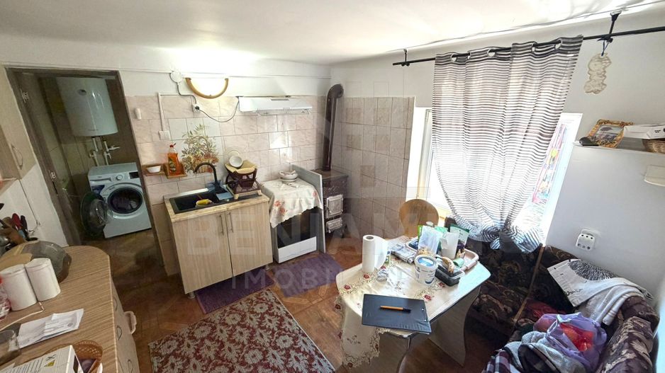 Casa pe parter in cartierul Romanesti - Poză 2