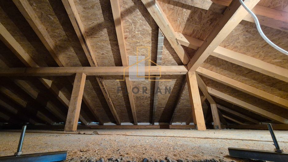 Duplex 4 camere, 3 dormitoare Mosnita Noua - Poză 10