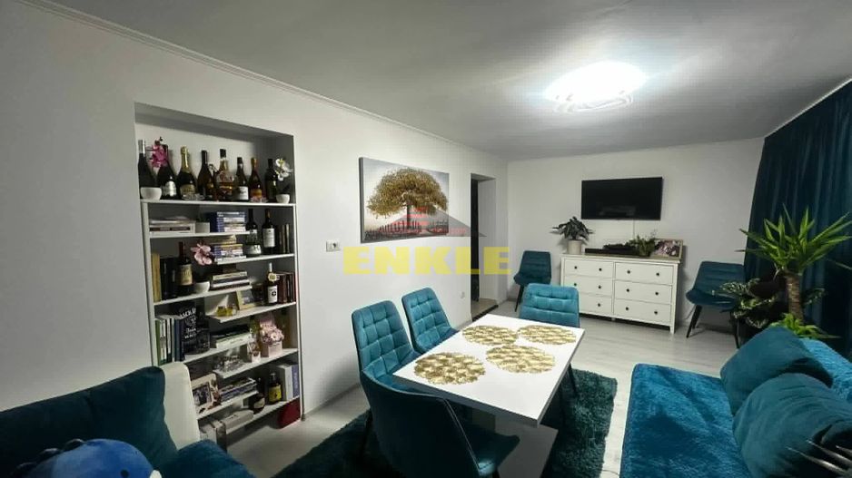 APARTAMENT 2 CAMERE DE VÂNZARE – ZONA BULEVARD - Poză 2
