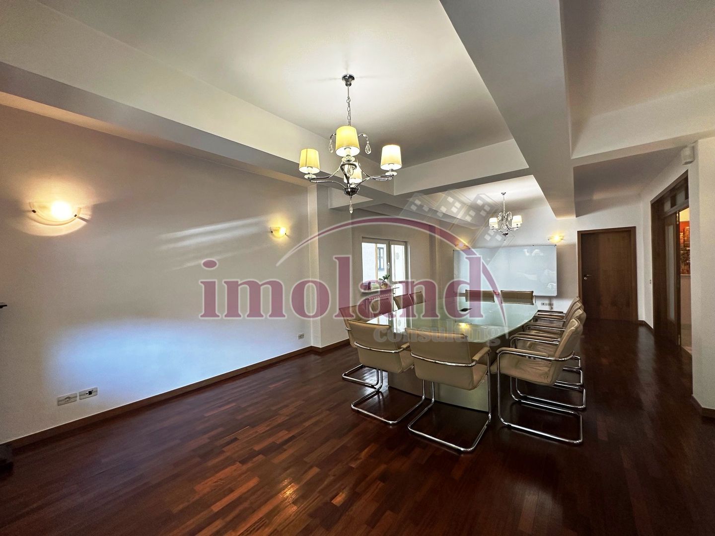 Apartament - inchiriere - 4 camere - rezidential/birou - Primaverii - Poză 4