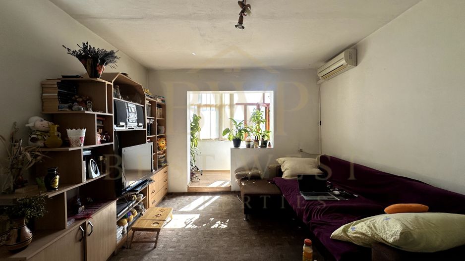 Apartament 3 camere, 2 bai, etaj intermediar, Dambovita - Poză 6