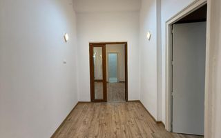 Spațiu de birouri de închiriat – zona Universitate - Poză 11