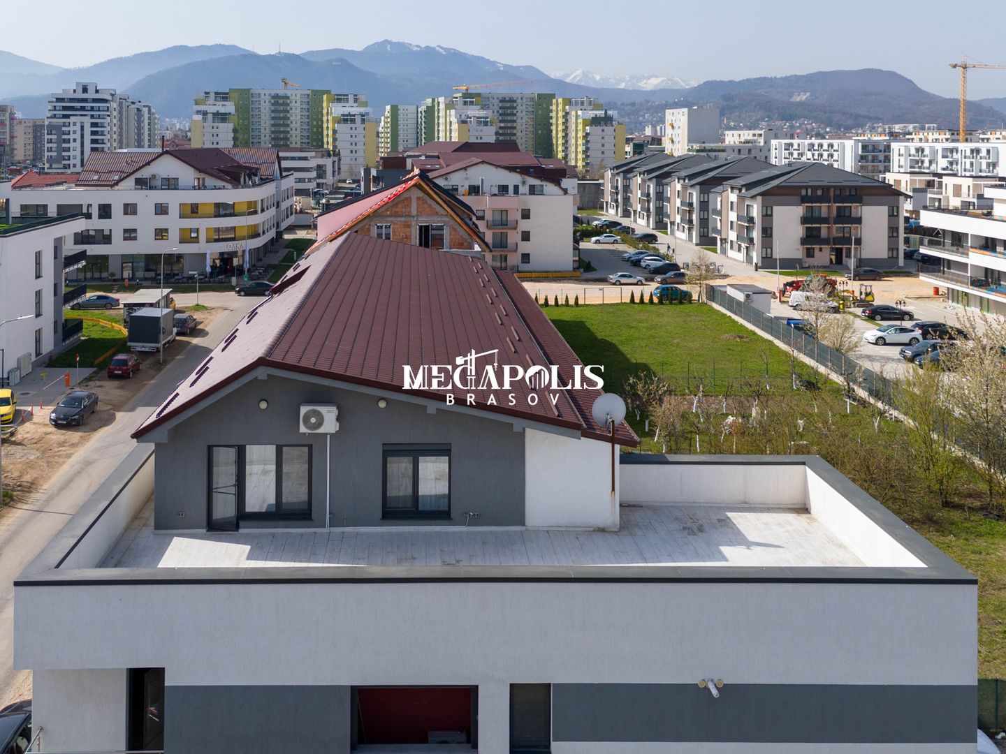 Penthouse EXCLUSIVIST / Terasă 98 mp / Parcare - Poză 1