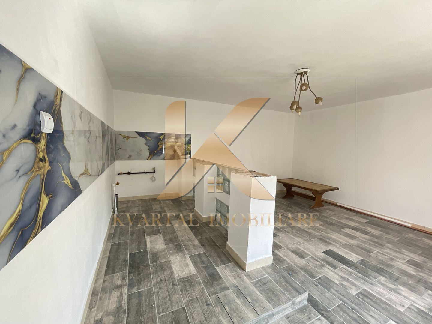 Casa individuală renovată 2 camere, 300mp teren. Zona Aradul Nou! - Poză 2