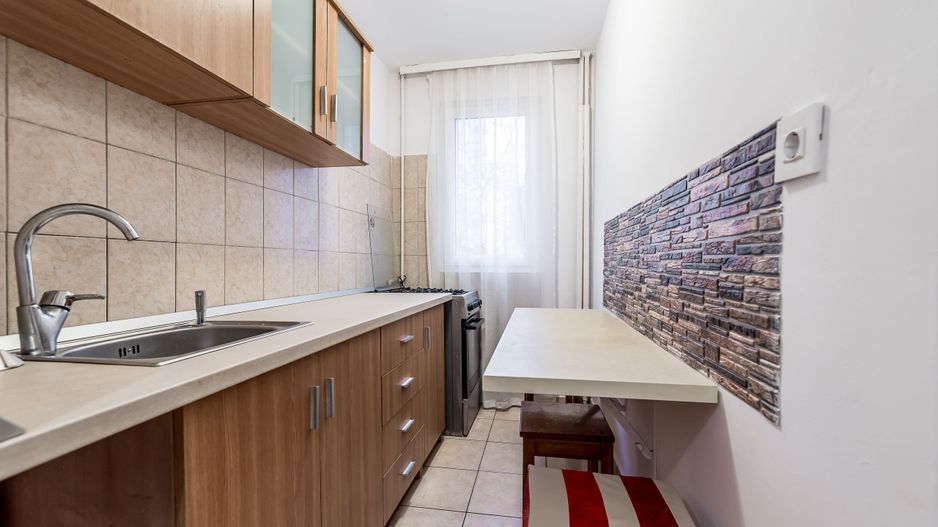 Apartament cu 2 camere, complet mobilat–Arad, zona Vlaicu, Str. Hațeg - Poză 9