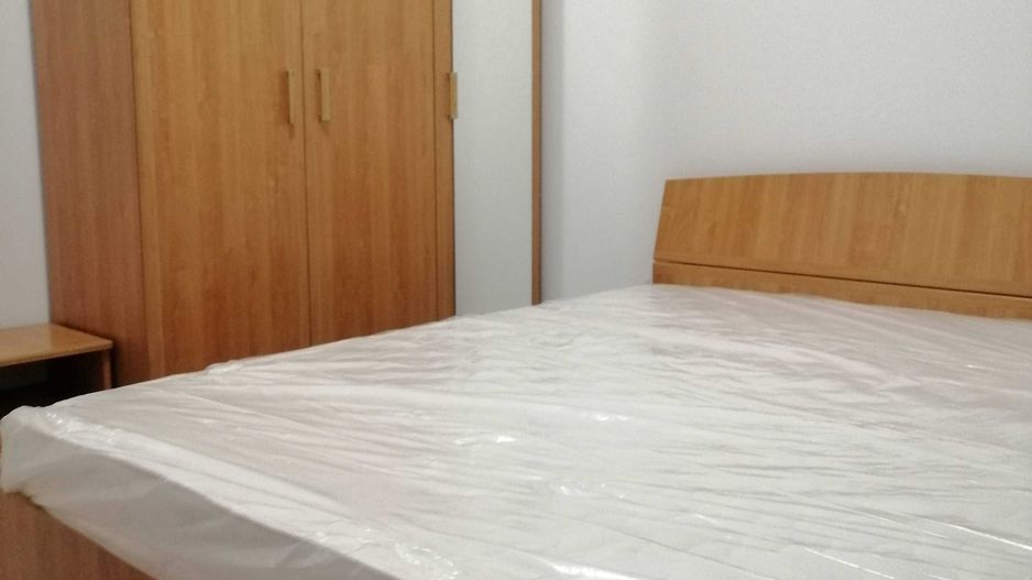 Apartament complet utilat și mobilat + loc parcare - Poză 4