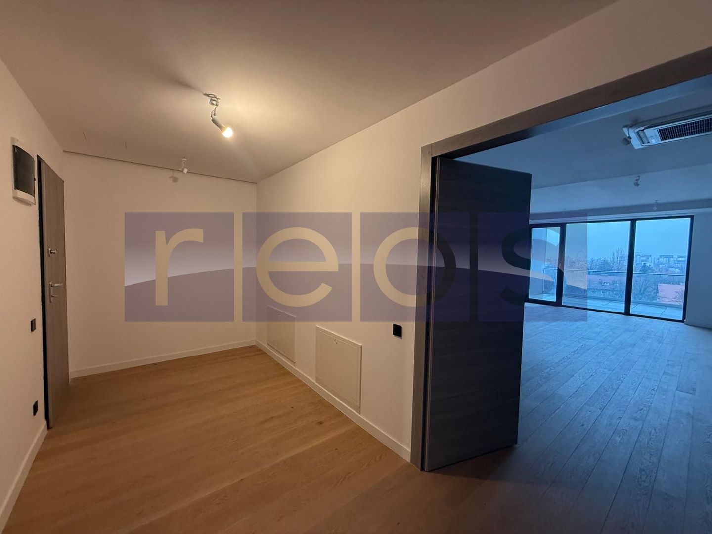 APARTAMENT 3 CAMERE | VEDERE PANORAMICA | MUTARE IMEDIATA | PARC VERDI - Poză 8