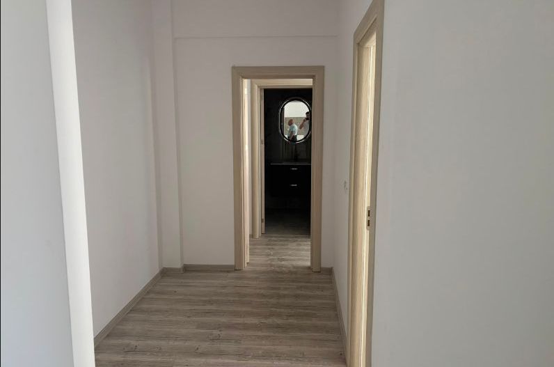 APARTAMENT 3 CAMERE, ZONA GIROCULUI - Poză 2